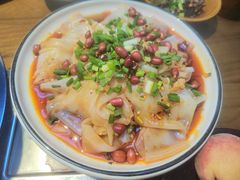 -贵厨酸汤牛肉(花果园国际中心店)