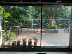 -ADO KAFE(大学城店)