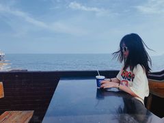 -北戴河碧螺塔海上酒吧公园