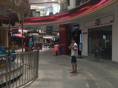 -金轮星光名座生活广场