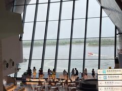 -抱抱地球咖啡馆(国家海洋博物馆店)