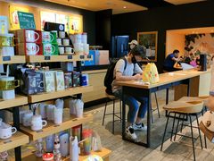 -星巴克(兰州中川机场T2出发店)