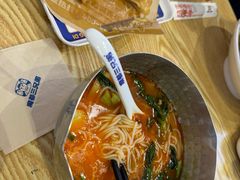 -魔都三兄弟酸辣粉·蘸卤炸串(虹桥万科店)