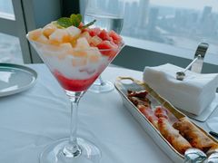 燕麦水果酸奶杯-天玑高空江景餐厅&酒吧Sky Secret Restaurant&Bar