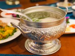 -院子君亭亚洲厨房花园餐厅