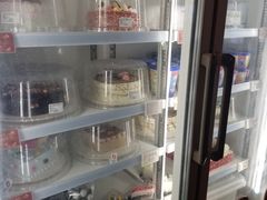 -DQ·蛋糕·冰淇淋(新玛特分店)