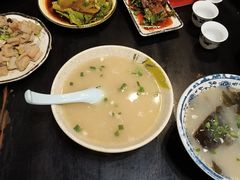 -醉八仙热酒馆(渝中店)