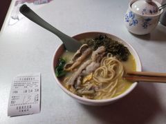小胃口黄鱼面-明呈黄鱼面馆(斜土路店)
