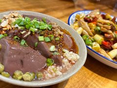 -谢老五跷脚牛肉·非遗传承店