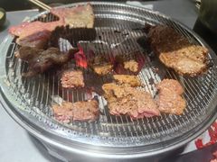 -啊美丽炭火烤肉(滑翔一店)