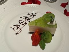 -Mogul Eatery·大亨餐酒馆