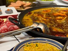 -旧街市鲜货老火锅(大光路店)