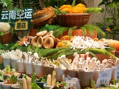 -亚马逊蒸汽活海鲜自助(LCM置汇旭辉广场店)