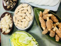-天天向上素食餐厅(五台山店)