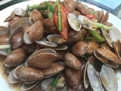 -四川小胡子海鲜(丁村万人海鲜广场店)