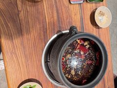 -郑记·古法黑砂锅串串(龙泉店)