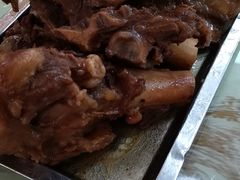 -荣吉招牌自助骨头锅(顾乡店)