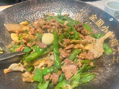 -费大厨辣椒炒肉(沙河万达店)