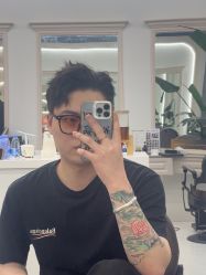 -尤司男士国潮理发馆