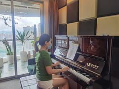 -乐尚音乐空间·钢琴·声乐·架子鼓(会展中心店)
