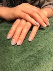 -悦指间美甲美睫