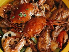 -多嘴肉蟹煲(万达店)