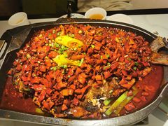 -江边城外烤全鱼(世茂广场店)