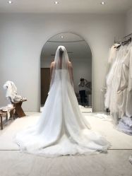 -LaMousse婚纱买手店