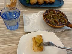 -必胜客(中山北路宅急送店)