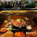 六点坐满人,一半香港人!