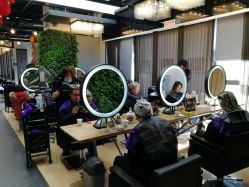 -FRIDAY星期五专业美发沙龙