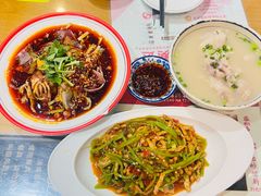 -易老妈蹄花.特色川菜(人民公园总店)