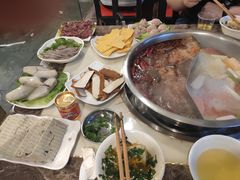-朱氏胖子烂火锅(洪崖洞店)