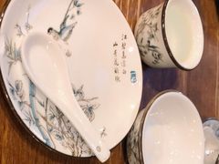 -小厨子私房菜·云南美食店