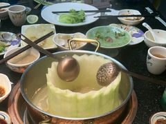 -得意咚瓜·顺德鱼生·冬瓜火锅(深圳首店)