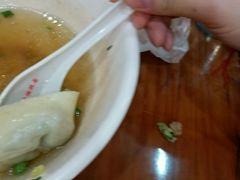 -潘国仙耳光馄饨(黄家阙路店)
