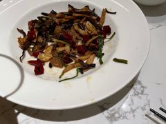 -关东小磨东北菜(漕河泾印象城店)