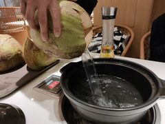 -东椰·海南椰子鸡火锅(朝阳门店)