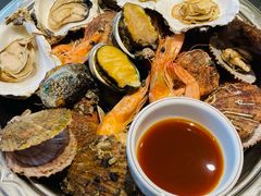 -五谷丰登农家院·地道胶东菜·海鲜烧烤(威海店)