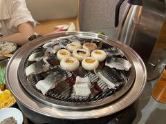 -围炉肉舍丹东海鲜烤肉·烤活鳗(步行街店)