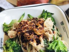 -魏家凉皮(大雁塔南广场餐厅)