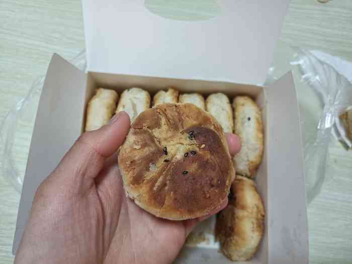 徐家铺子-"对甜食毫无抵抗力,只要路过糕点铺,都会顺.