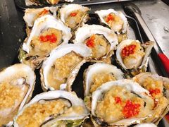 -蚝哥花姐湛江烤生蚝(美丽湾市场店)