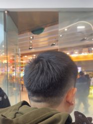 -川和潮人