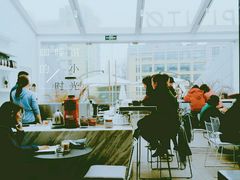 -UNI UNI(环亚凯瑟琳店)