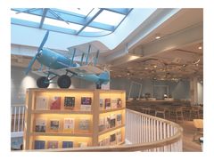 店内环境-猫的天空之城概念书店(北戴河蔚蓝海岸店)
