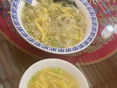 -笑来喜馄饨小笼工坊店(湖滨街店)