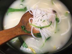 -云海肴·汽锅鸡·云南代表菜(天山百盛优客店)