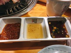 蘸碟-唯成•韩国炭火烤肉 유성고기