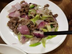 葱爆羊肉-周家大连水饺(美专校街店)